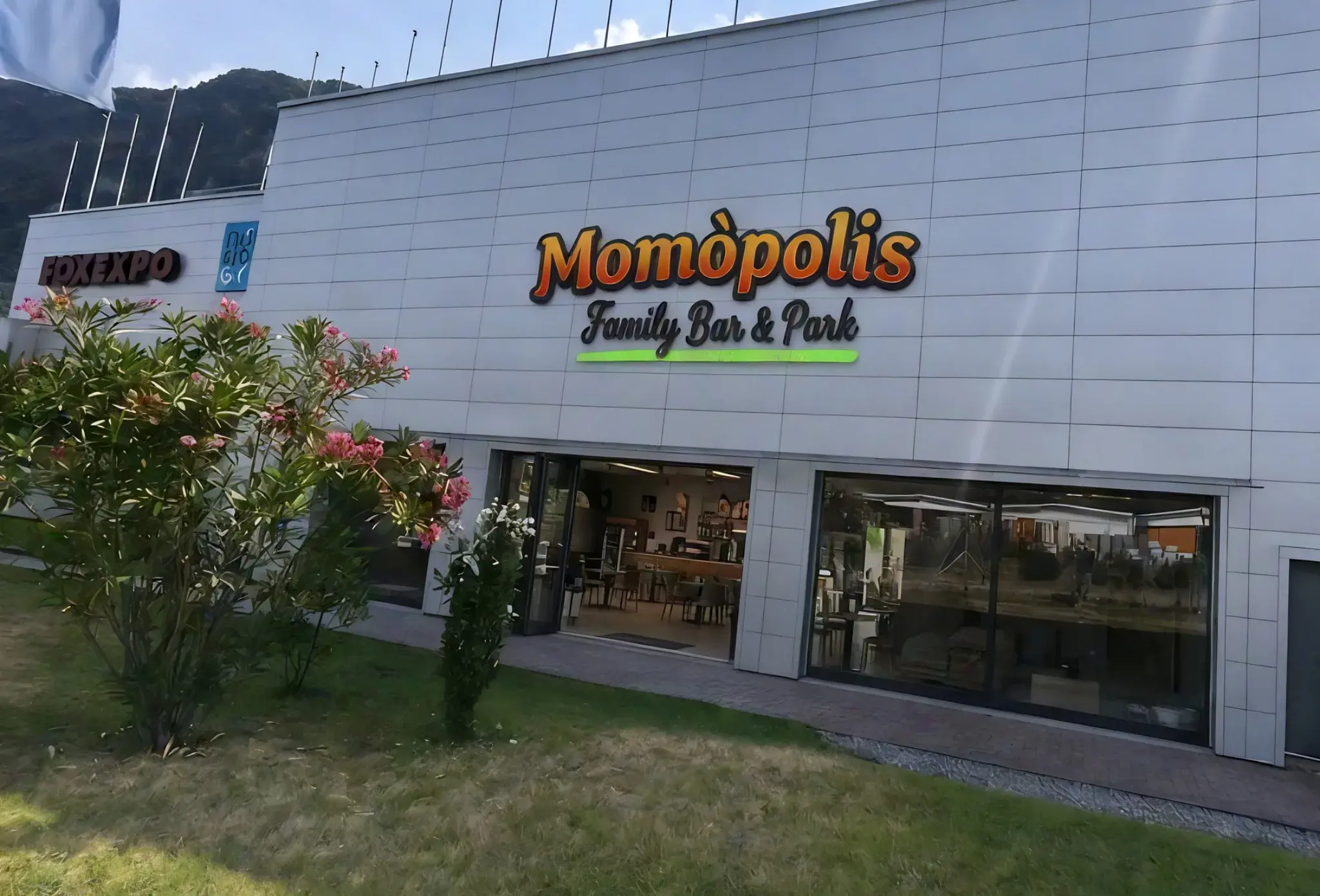 Ingresso di Momòpolis Family Bar & Park